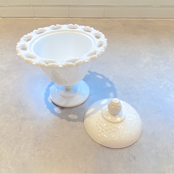 Vintage Milk Glass Footed Bowl Lacey Rim Harvest Pattern With Lid - Picture 2 of 6